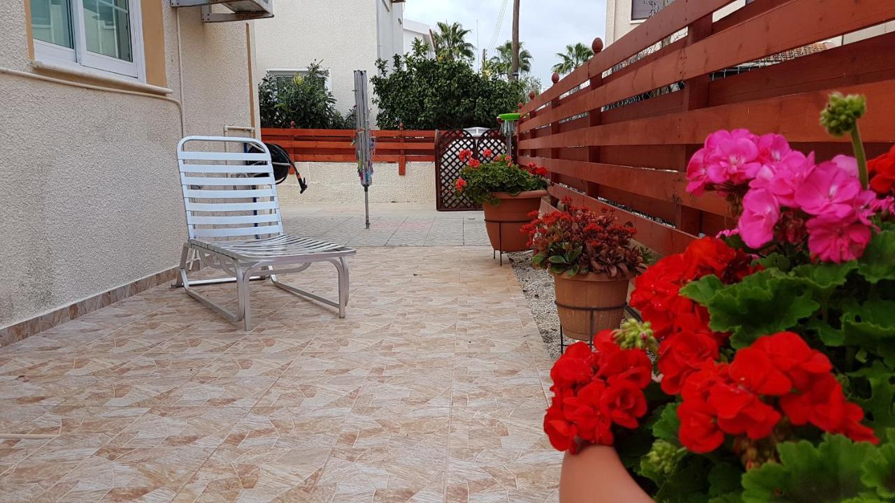 Philippou Beach Villas & Apartments Larnaka Exterior foto