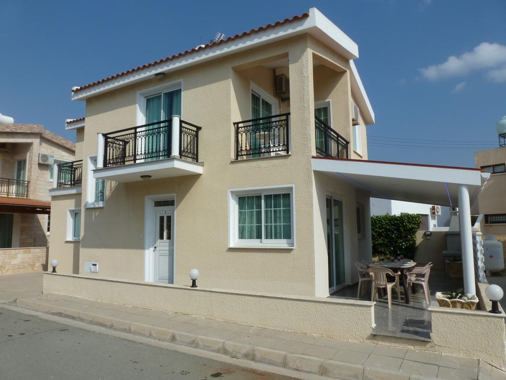 Philippou Beach Villas & Apartments Larnaka Exterior foto